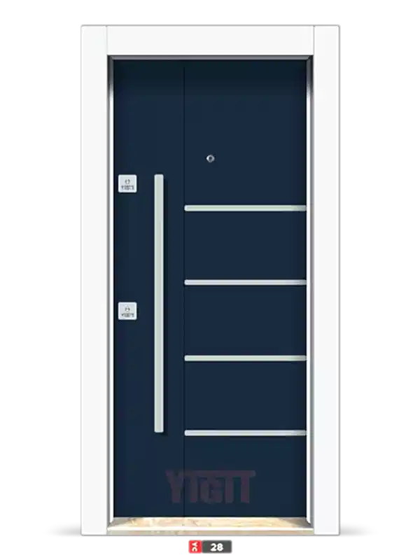 Koyu mavi çelik kapı, yatay metal çizgili